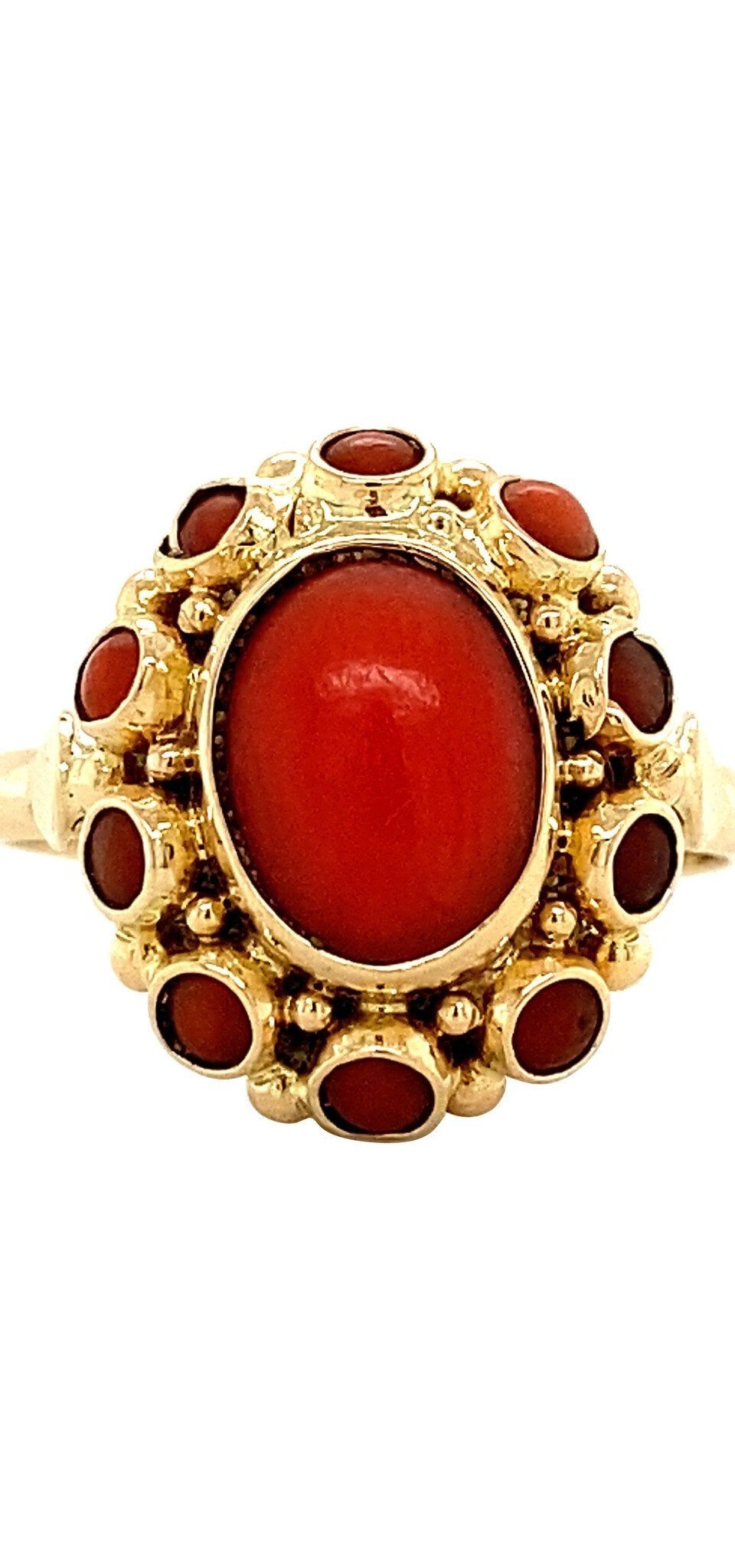 Vintage 14K Gold Ring with Red Coral